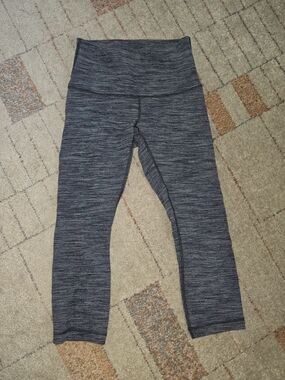 lululemon athletica Black and Blue Speckled Leggings